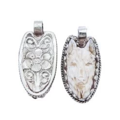 BN951-W: Bone Wolf Pendant 2 Inch Avg