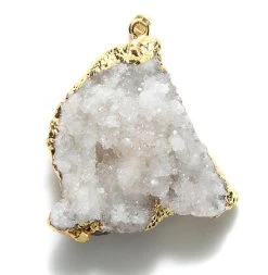 ST25-15: Druzy Crystal Pendant With Gold 33x39mm Average 1 Piece