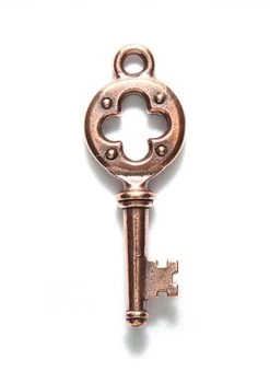 TC2338-AC: Tierracast Quatrefoil Key 32mm Antique Copper - 1 Piece