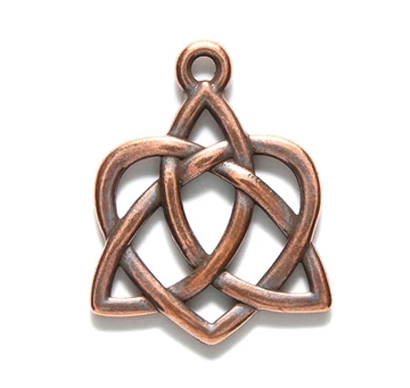 TC2390-AC: Tierracast Charm Trinity Heart Antique Copper 27mm - 1 Piece 3 TC2390-AC: Tierracast Charm Trinity Heart Antique Copper 27mm - 1 Piece